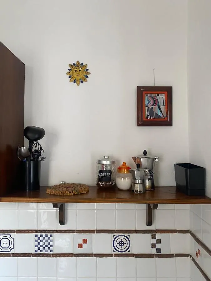 Quiet And Comfortable Apartment In Palermo City Centre