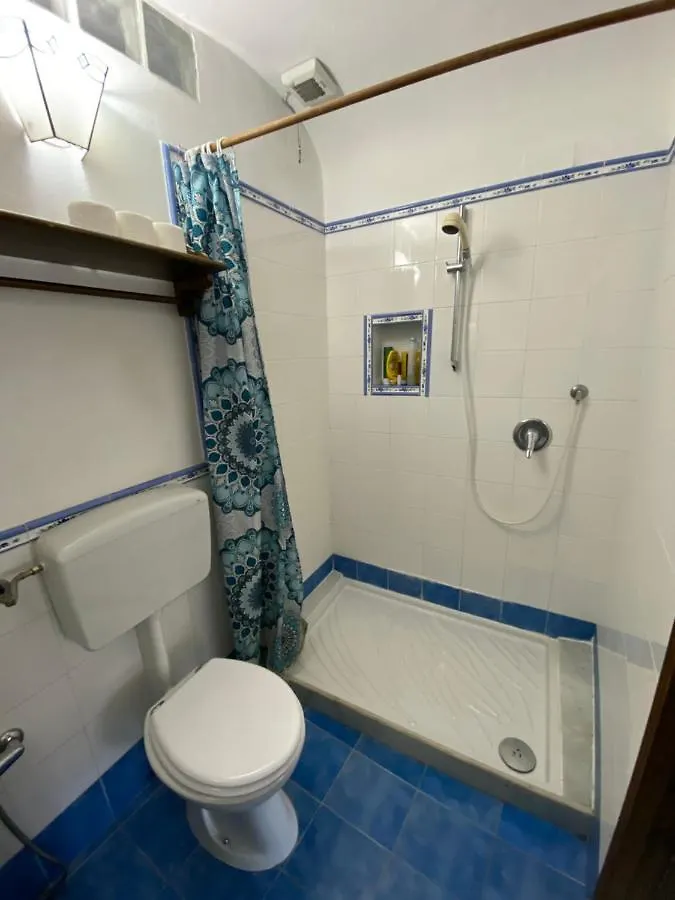 Quiet And Comfortable Apartment In Palermo City Centre